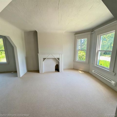 4447 Baldwin Street, Detroit, MI 48214