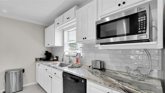 8272 127TH STREET, Seminole, FL 33776