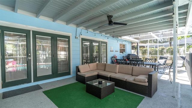 8272 127TH STREET, Seminole, FL 33776
