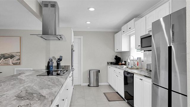 8272 127TH STREET, Seminole, FL 33776