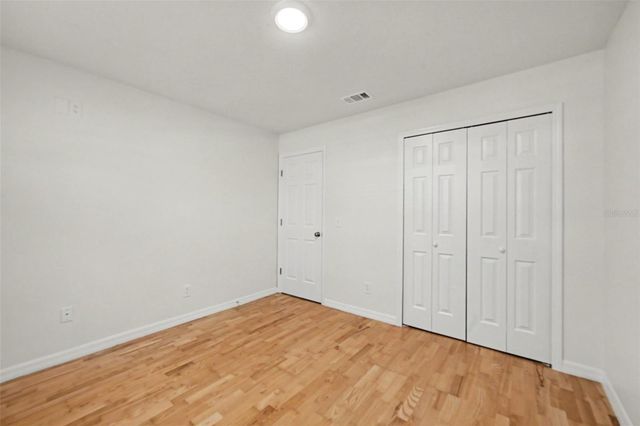 956 OLD BARN ROAD, Orlando, FL 32825