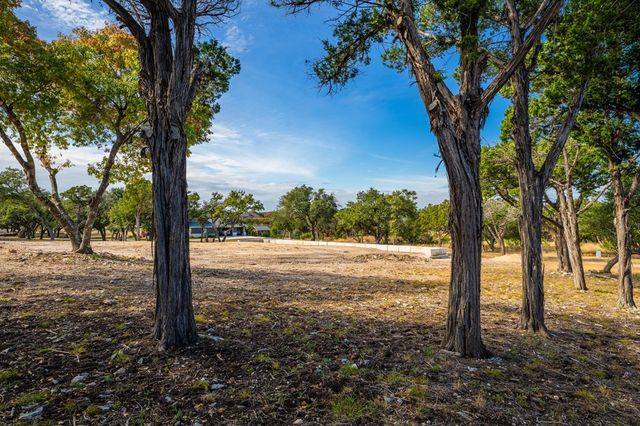 301 San Juan S # 14, Kerrville, TX 78028