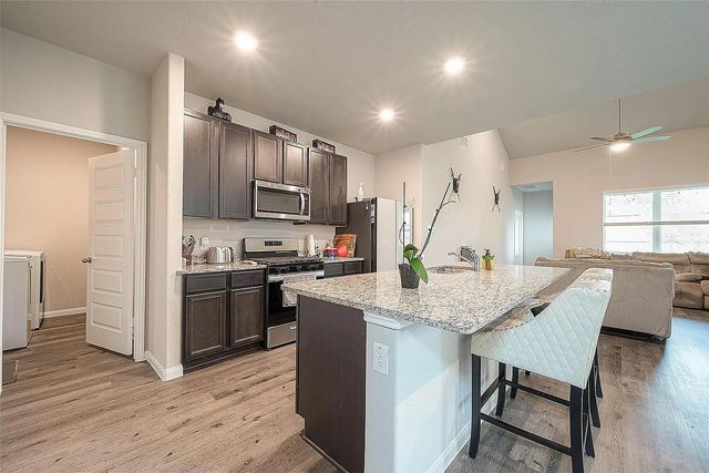 1317 Mount Bassie Trail, Conroe, TX 77301