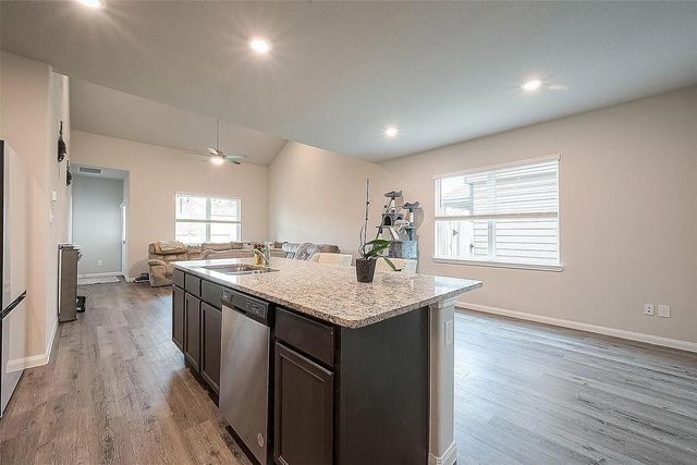 1317 Mount Bassie Trail, Conroe, TX 77301