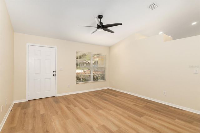 5939 NW 65TH STREET, Ocala, FL 34482