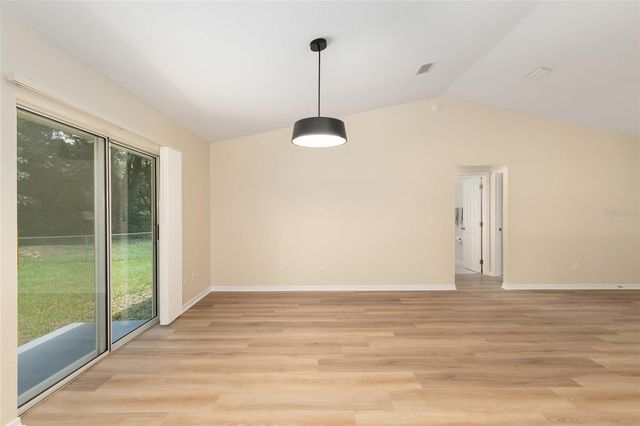 5939 NW 65TH STREET, Ocala, FL 34482