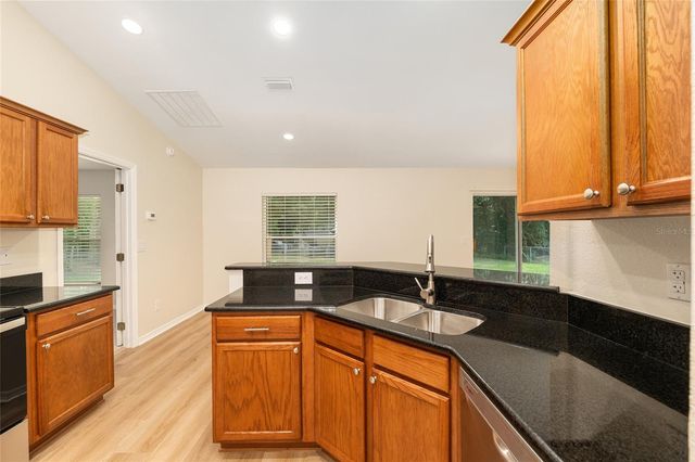 5939 NW 65TH STREET, Ocala, FL 34482