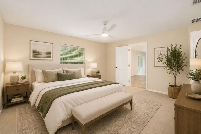 5939 NW 65TH STREET, Ocala, FL 34482