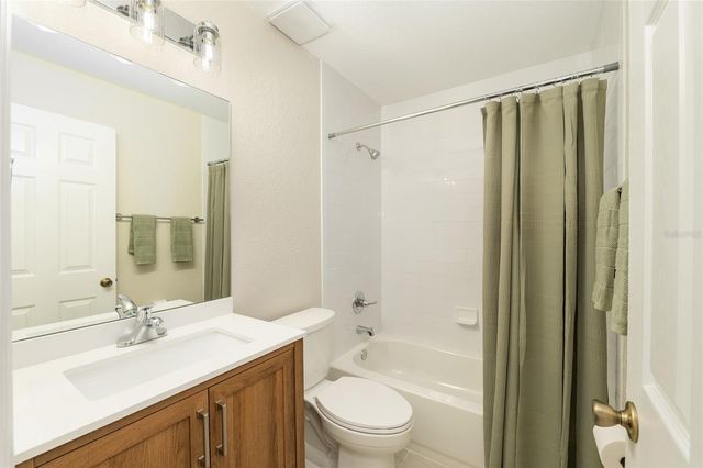5939 NW 65TH STREET, Ocala, FL 34482