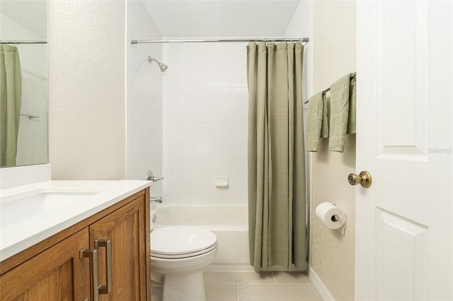 5939 NW 65TH STREET, Ocala, FL 34482
