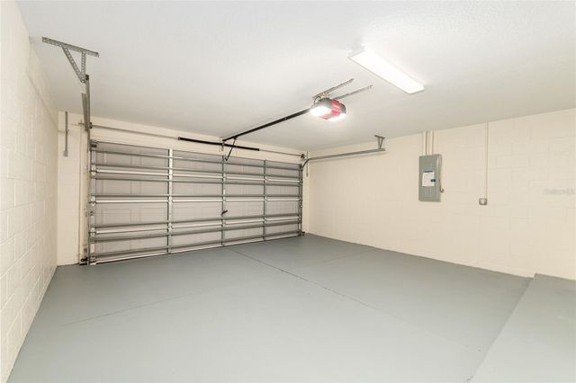 5939 NW 65TH STREET, Ocala, FL 34482