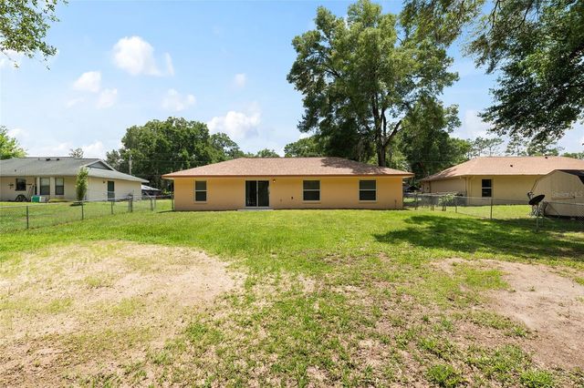 5939 NW 65TH STREET, Ocala, FL 34482