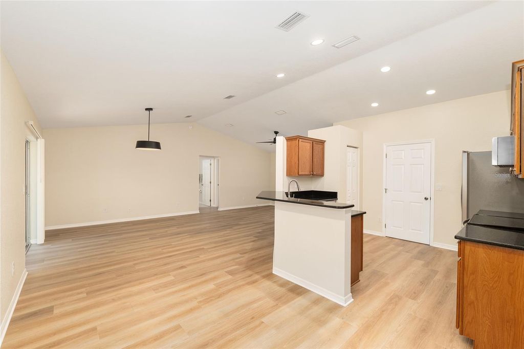 Image 24 of property listing at 5939 NW 65TH STREET, Ocala, FL 34482