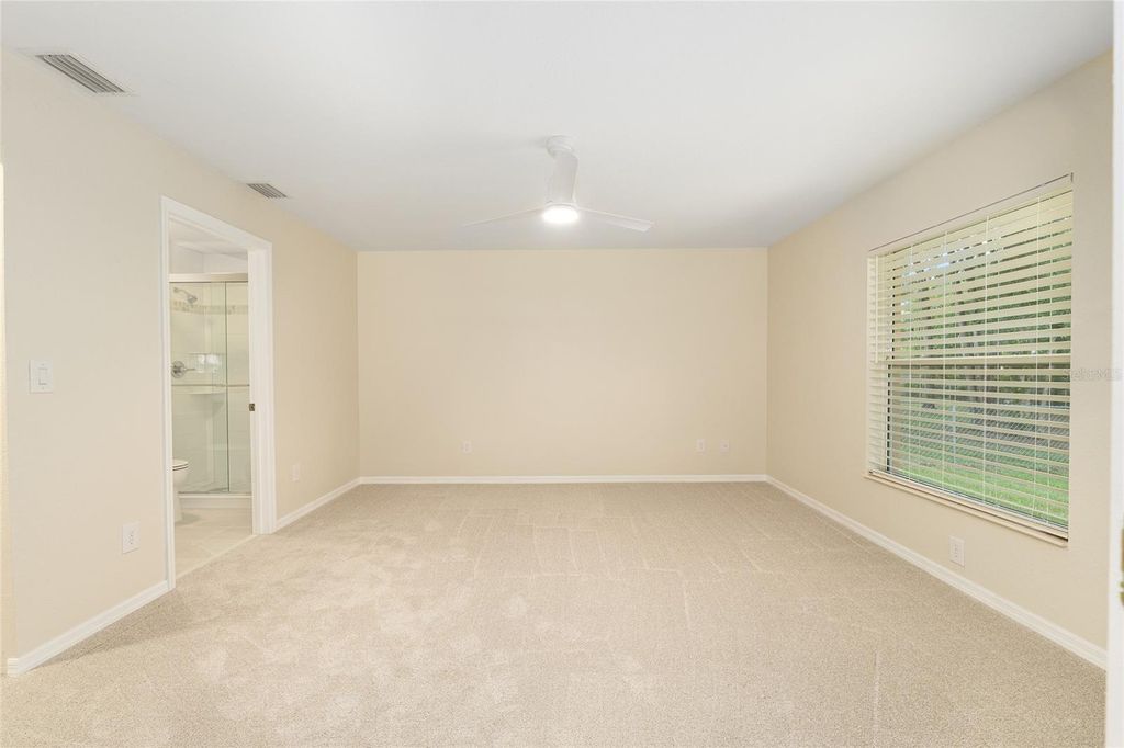Image 32 of property listing at 5939 NW 65TH STREET, Ocala, FL 34482
