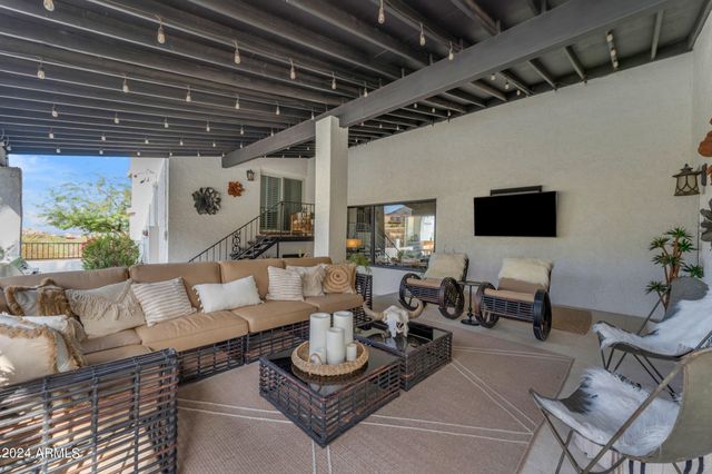 2449 W SUNRISE Drive, Phoenix, AZ 85041