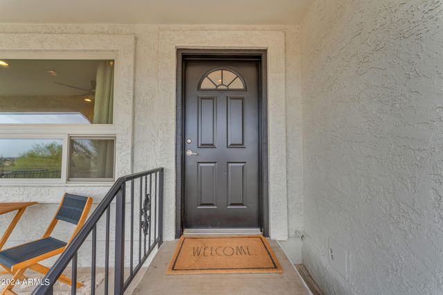 2449 W SUNRISE Drive, Phoenix, AZ 85041