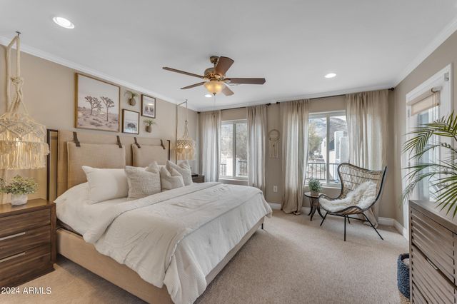 2449 W SUNRISE Drive, Phoenix, AZ 85041