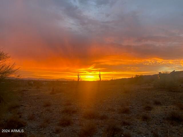 2449 W SUNRISE Drive, Phoenix, AZ 85041