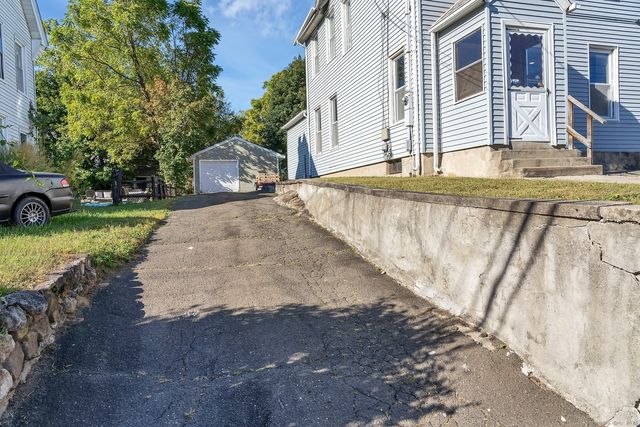 47 Highland Avenue, Naugatuck, CT 06770