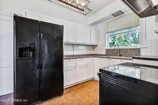 2746 VERNON Terrace, Jacksonville, FL 32205