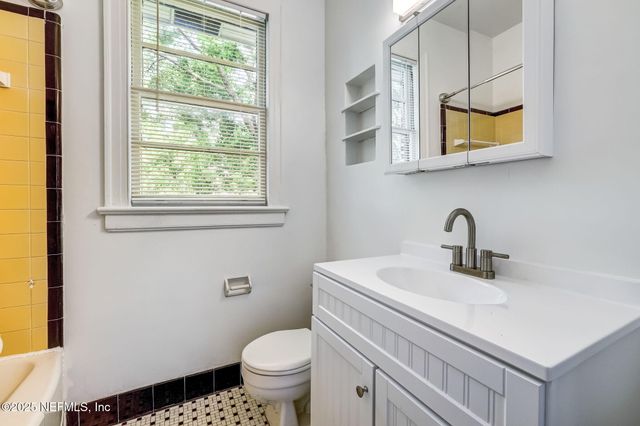 2746 VERNON Terrace, Jacksonville, FL 32205