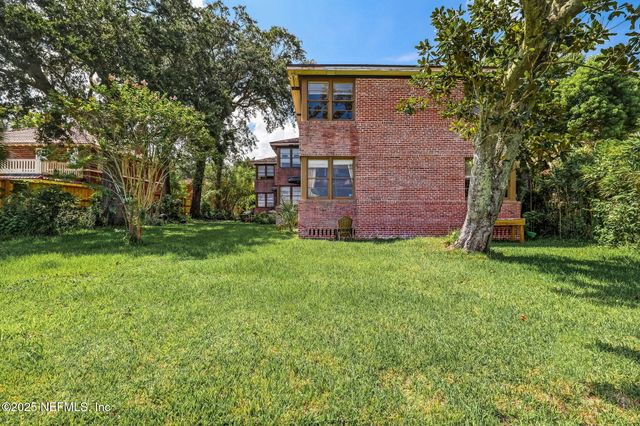 2746 VERNON Terrace, Jacksonville, FL 32205