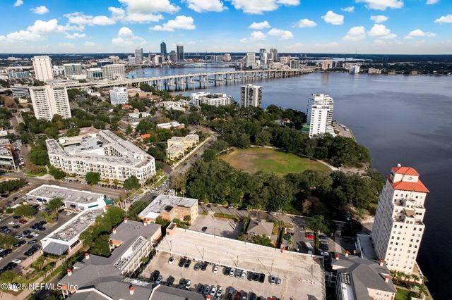 2746 VERNON Terrace, Jacksonville, FL 32205