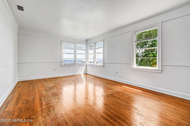 2746 VERNON Terrace, Jacksonville, FL 32205