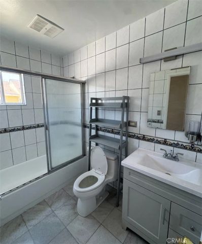 8330 La Villa St,, Downey, CA 90241
