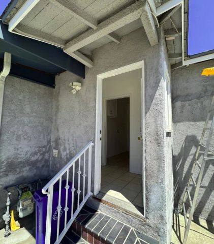 8330 La Villa St,, Downey, CA 90241