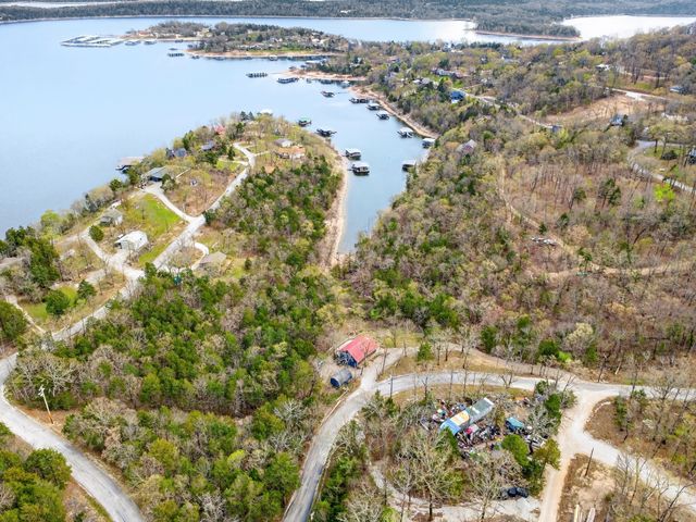 244 Skyline Drive, Galena, MO 65656