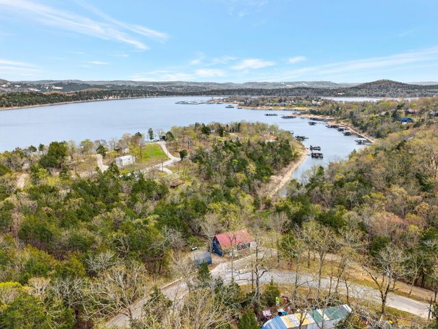 244 Skyline Drive, Galena, MO 65656