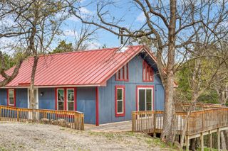 244 Skyline Drive, Galena, MO 65656