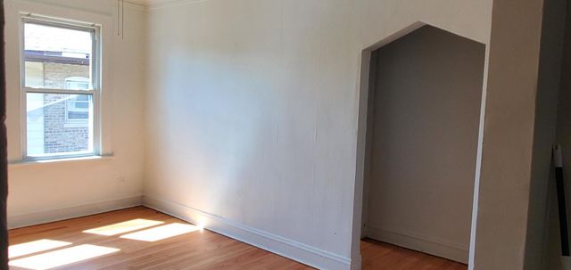 10801 S Indiana Avenue 2, Chicago, IL 60628