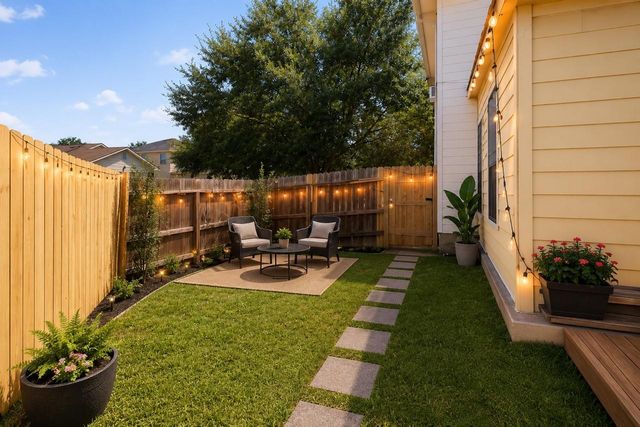 5502 Amaranth Meadow Lane, Houston, TX 77085