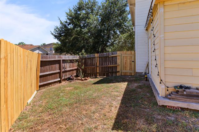 5502 Amaranth Meadow Lane, Houston, TX 77085