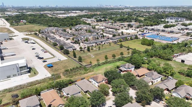 5502 Amaranth Meadow Lane, Houston, TX 77085