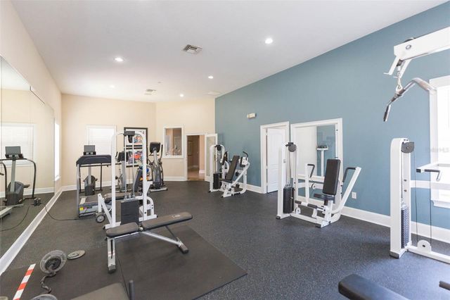 10406 VILLA VIEW CIRCLE, Tampa, FL 33647