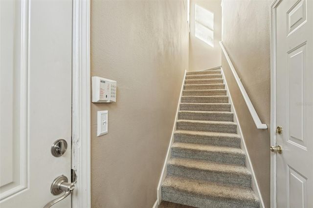 10406 VILLA VIEW CIRCLE, Tampa, FL 33647