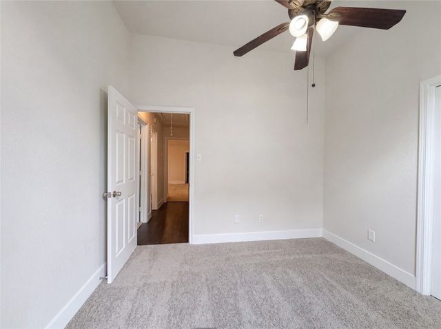 2005 N Arbor Rose Drive, Grand Prairie, TX 75050