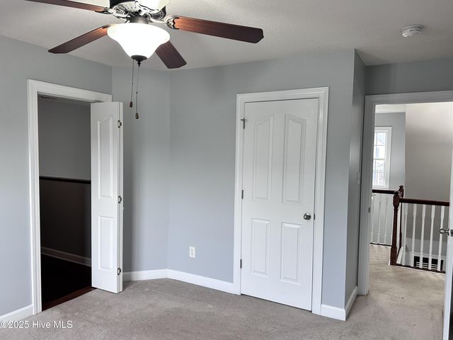 300 Walkens Woods Lane, Jacksonville, NC 28546
