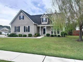 300 Walkens Woods Lane, Jacksonville, NC 28546