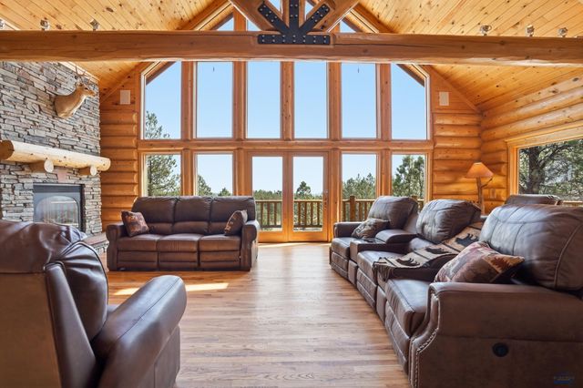 13785 EMBER RD, Rapid City, SD 57702