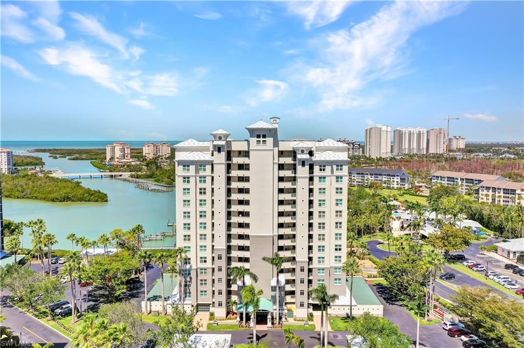 430 Cove Tower DR 403, NAPLES, FL 34110 — photo 3
