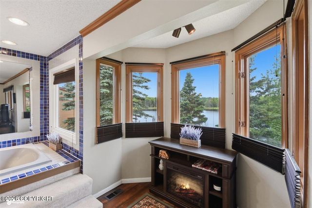 4157 Raspberry Road, Anchorage, AK 99502