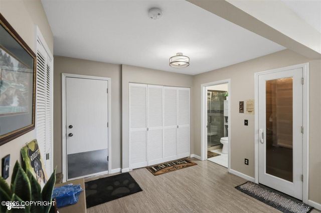 4157 Raspberry Road, Anchorage, AK 99502