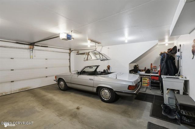 4157 Raspberry Road, Anchorage, AK 99502