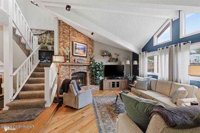 4157 Raspberry Road, Anchorage, AK 99502