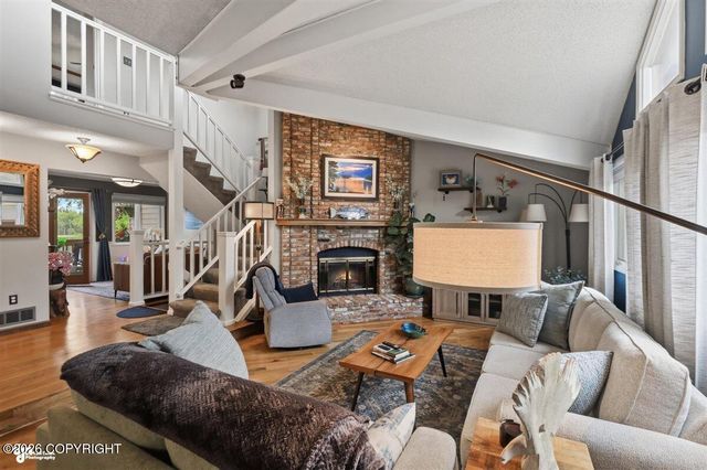 4157 Raspberry Road, Anchorage, AK 99502