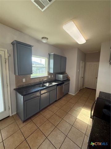 2305 Vernice Drive, Copperas Cove, TX 76522